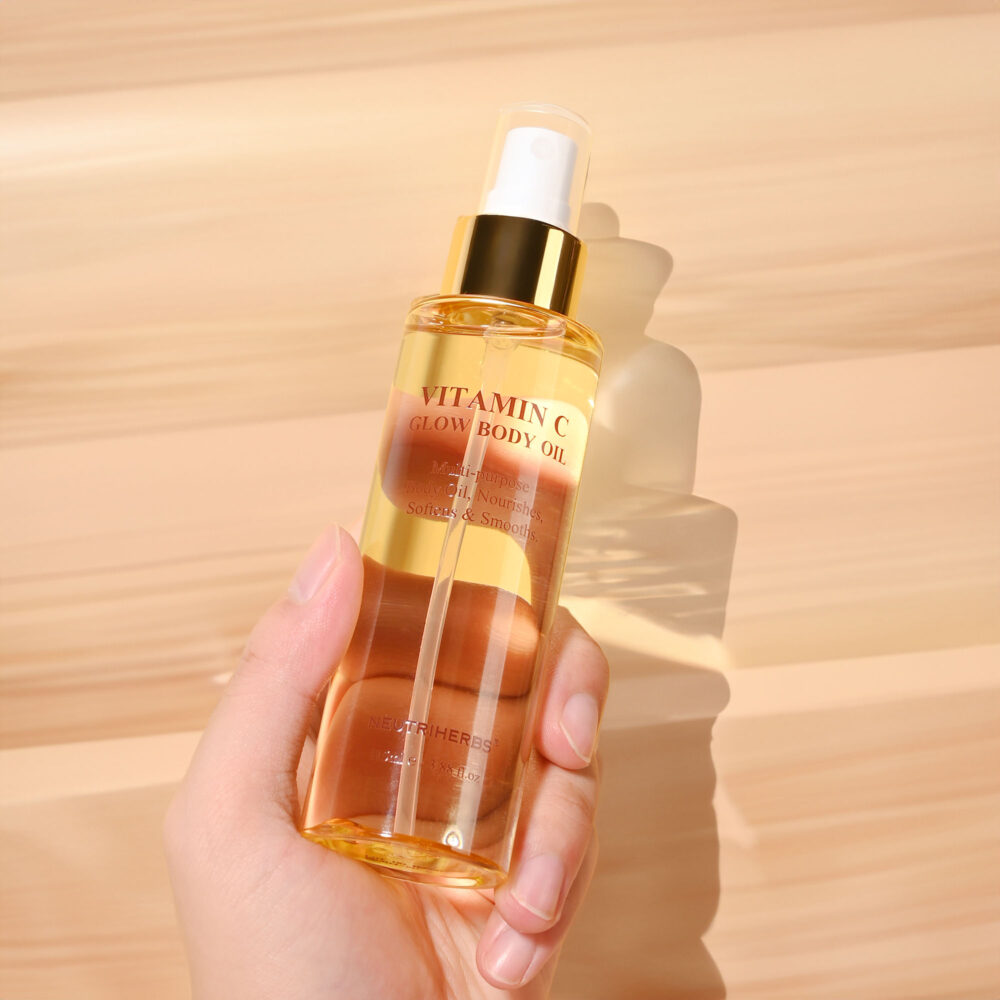 Neutriherbs Vitamin C GLOW BODY OIL-115ML