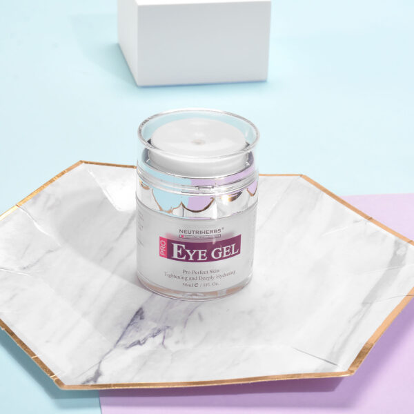 Retinol eye gel