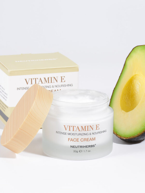 Face Cream-23 Neutriherbs Vitamin E FACE CREAM-50G