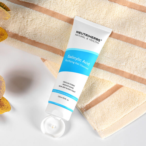 Purifying gel cleanser