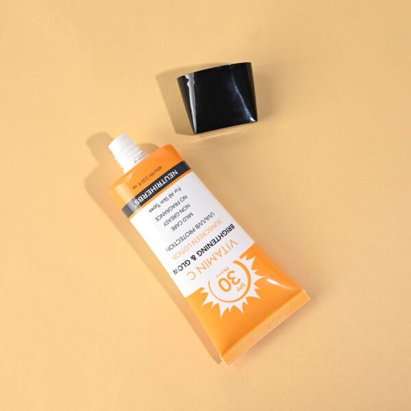 Sunscreen lotion SPF30