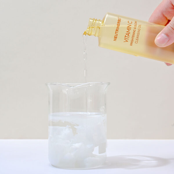 Vitamin C cleansing oil
